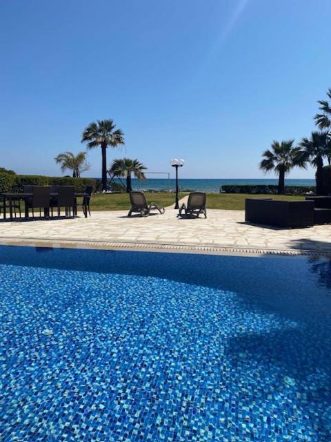 Ionion Beachfront Villa Ayia Napa Exteriör bild
